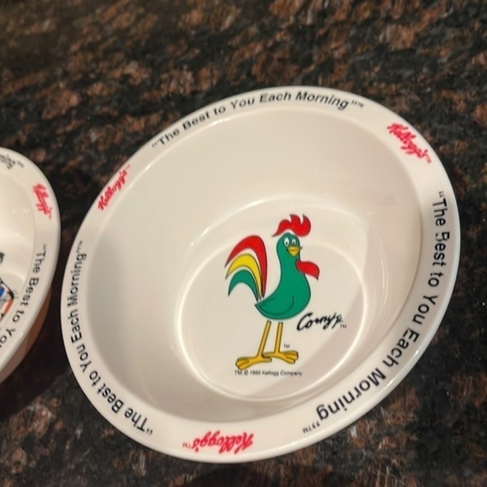 Vintage Kellogg cereal bowls - Picture 4 of 6